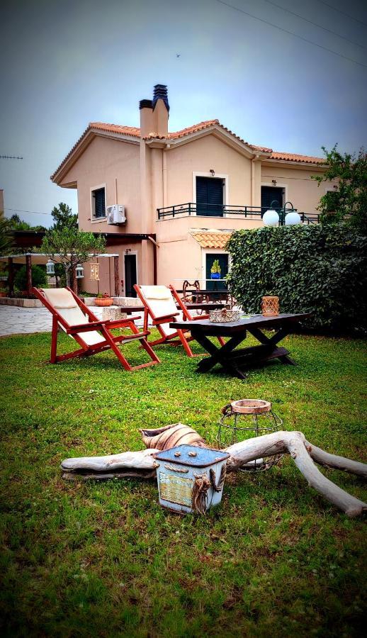 Apartamento A Casa D'Irene Mantzavináta Exterior foto