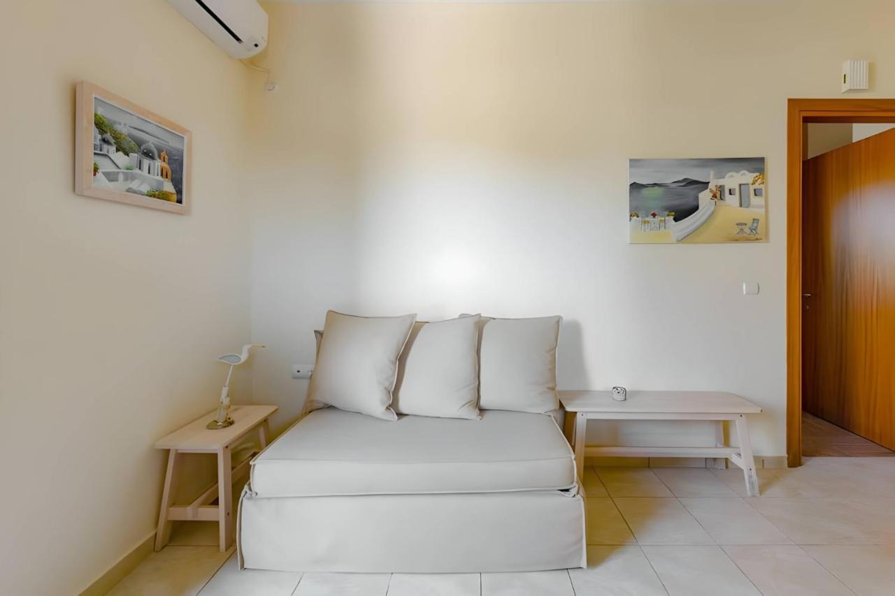 Apartamento A Casa D'Irene Mantzavináta Exterior foto